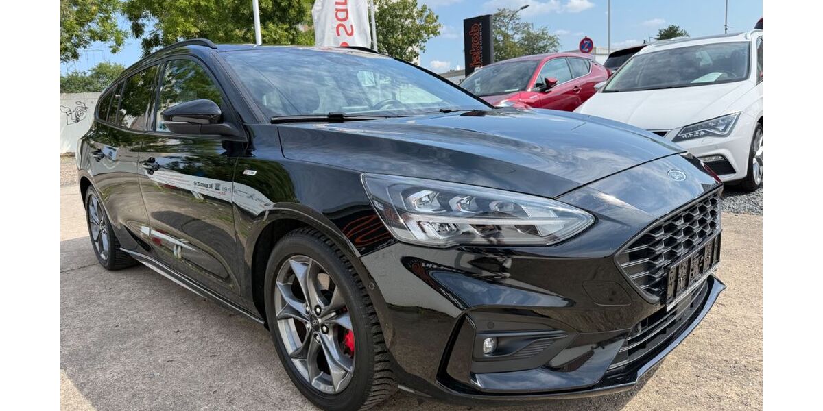 Ford Focus 83.000 km 12.990 &euro; Mainaschaff 63814