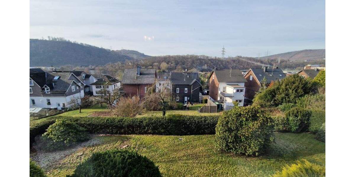 Hochwertig erbautes Einfamilienhaus in familienfreundlicher Lage von Eiserfeld! 4 zimmer