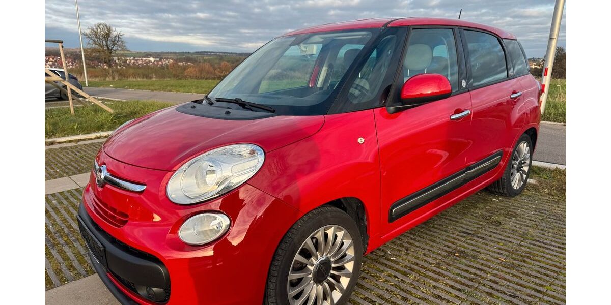 Fiat 500L 161.000 km 5.290 &euro; Öhringen 74613