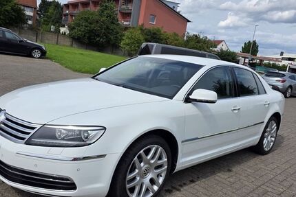 VW Phaeton 180.000 km 12.900 € Rosdorf 37124