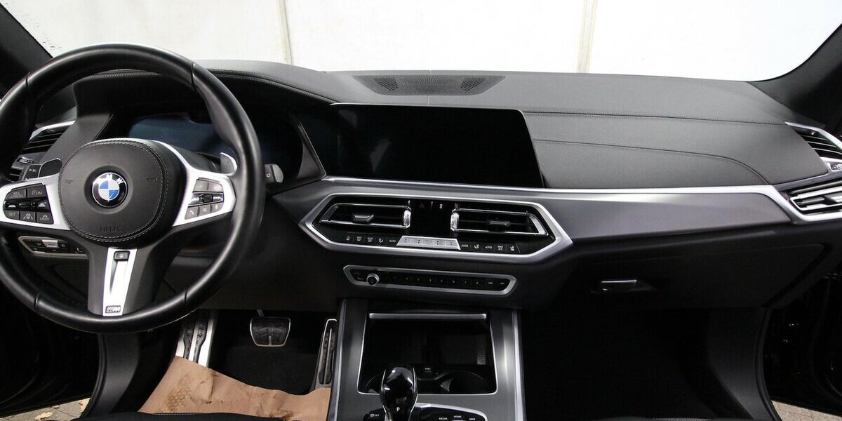 BMW X5 xDrive 40d M Sport LUFT+AHK+PANO-DACH+HEAD-UP 151.379 km 56.500 &euro; Hagenow 19230