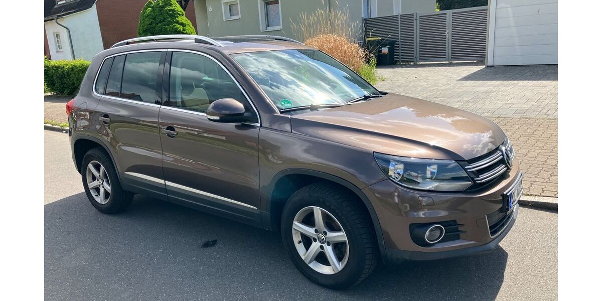 VW Tiguan 255.215 km 7.700 &euro; Salzgitter 38226