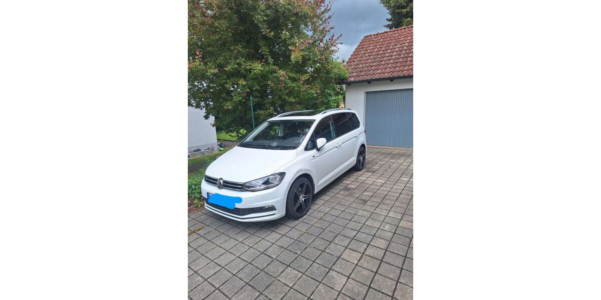 VW Touran 143.000 km 17.900 &euro; Gerolsbach 85302