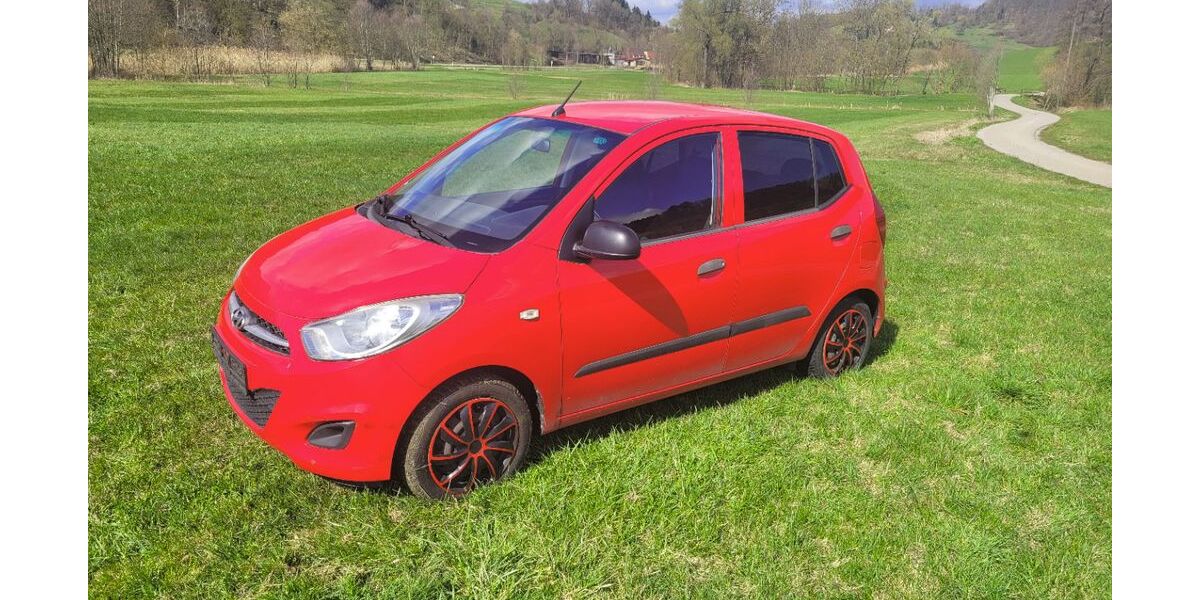 Hyundai i10 171.800 km 1.650 &euro; Michelfeld 74545