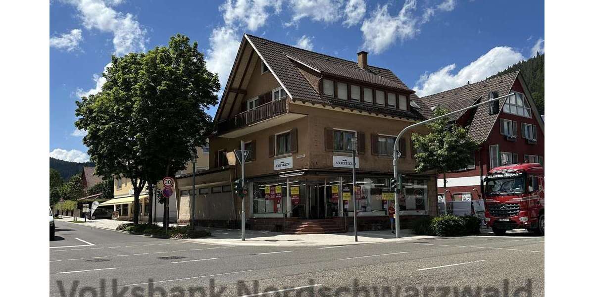Haus zum Kaufen in Baiersbronn 389.000 € 209 m² 10 zimmer