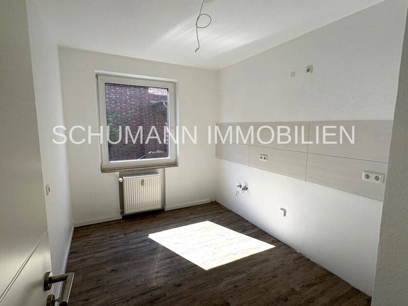 -Vermietet- Anspruchsvolle 4 Zimmerwohnung mit Wintergarten, Balkon und Garage im grünen Hansaviertel 4 zimmer