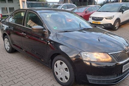 Skoda Rapid 108.369 km 5.200 € Duisburg 47179