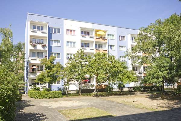 Wohnung zum Mieten in Halle (Saale) 359 € 59.73 m²