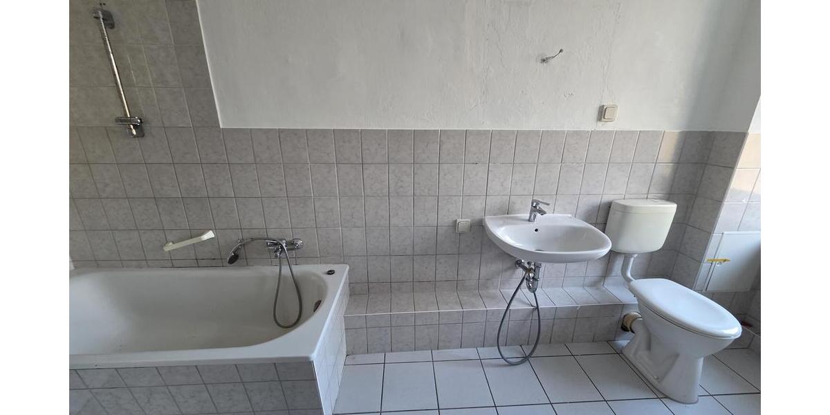 Mehrfamilienhaus mit 4 Einheiten in Niederwiesa! Attraktives Anlageobjekt! - Mehrfamilienhaus, Wohnhaus Niederwiesa | Angebot:26976180