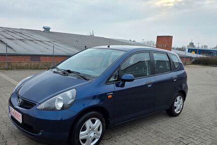 Honda Jazz 66.000 km 2.400 &euro; Rosdorf 37124