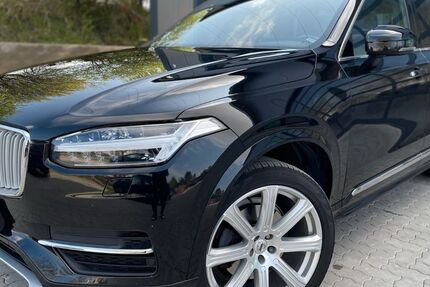 Volvo XC90 159.900 km 24.950 € Flensburg 24941