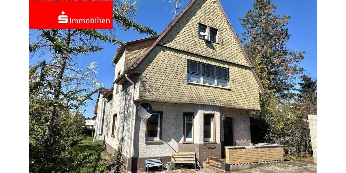 Sanierungsbedürftiges 2-Familienhaus mit Garage und schönem Grundstück 9 zimmer