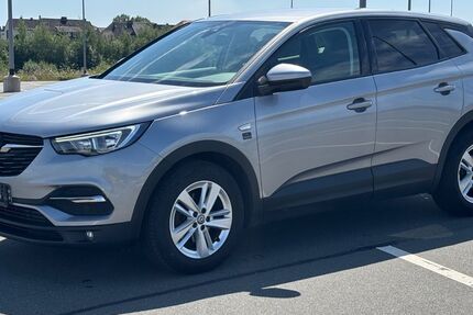 Opel Grandland (X) 126.000 km 9.999 &euro; Marktredwitz 95615