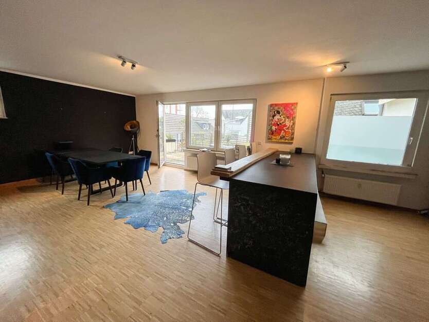 Wohnung zum Mieten in Siegburg-Zentrum 900 € 88.91 m²