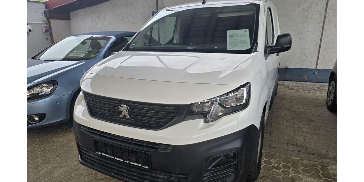 Peugeot Partner 63.300 km 10.900 &euro; Appenweier Nesselried 77767