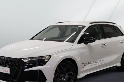 Audi RS3 4.000 km 68.990 &euro; Bad Tölz 83646