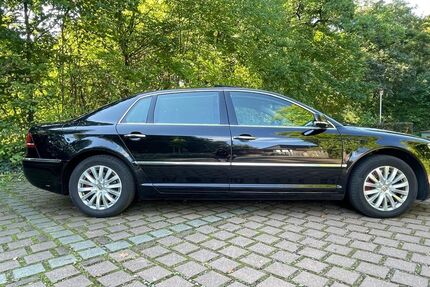 VW Phaeton 388.000 km 7.900 € Roßtal 90574