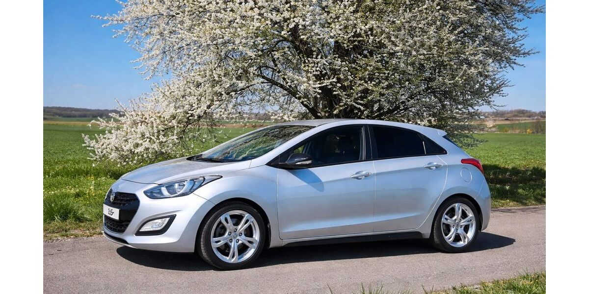 Hyundai i30 94.000 km 7.999 &euro; Erfurt 99091