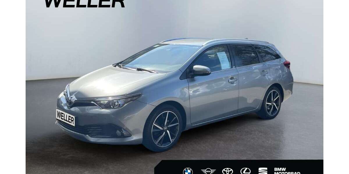 Toyota Auris 103.516 km 14.760 &euro; Osnabrück 49090