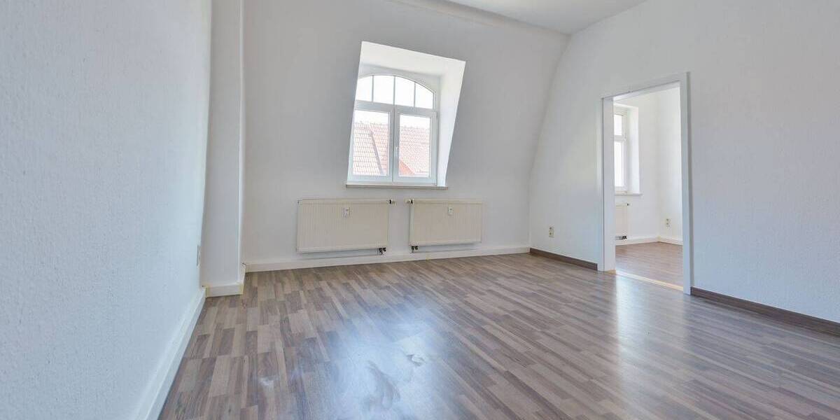 Etagenwohnung Hohenstein-Ernstthal Ernstthal - 3 Zimmer, 63 m&sup2;, 345&euro; | Angebot:26016656
