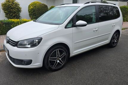 VW Touran 276.000 km 7.200 &euro; Berlin 12109