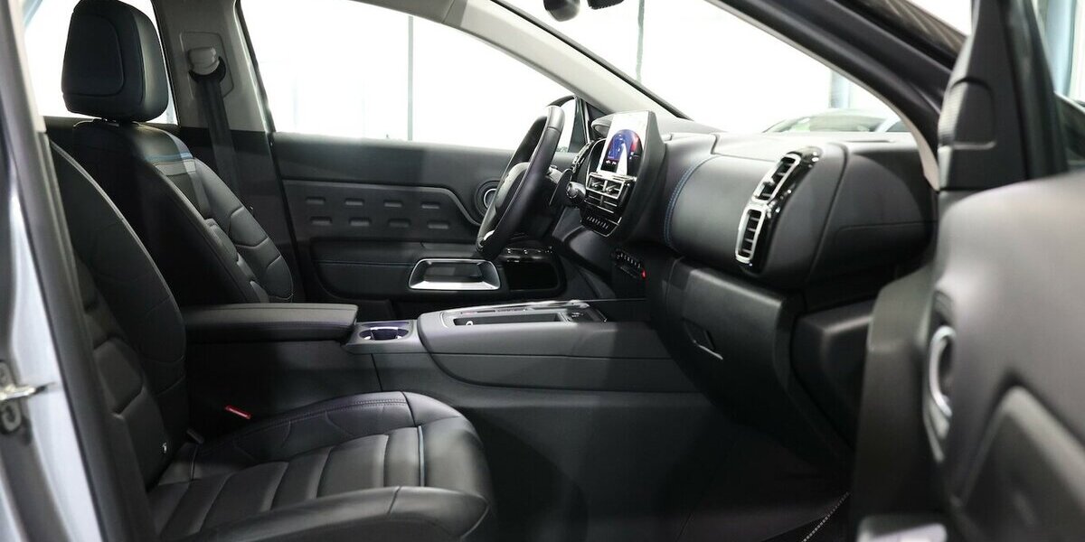 Citroen C5 Aircross MILD-HYBRID MAX S&S FULL-BLACK-PAKET 24.000 km 24.444 &euro; Hamm 59077