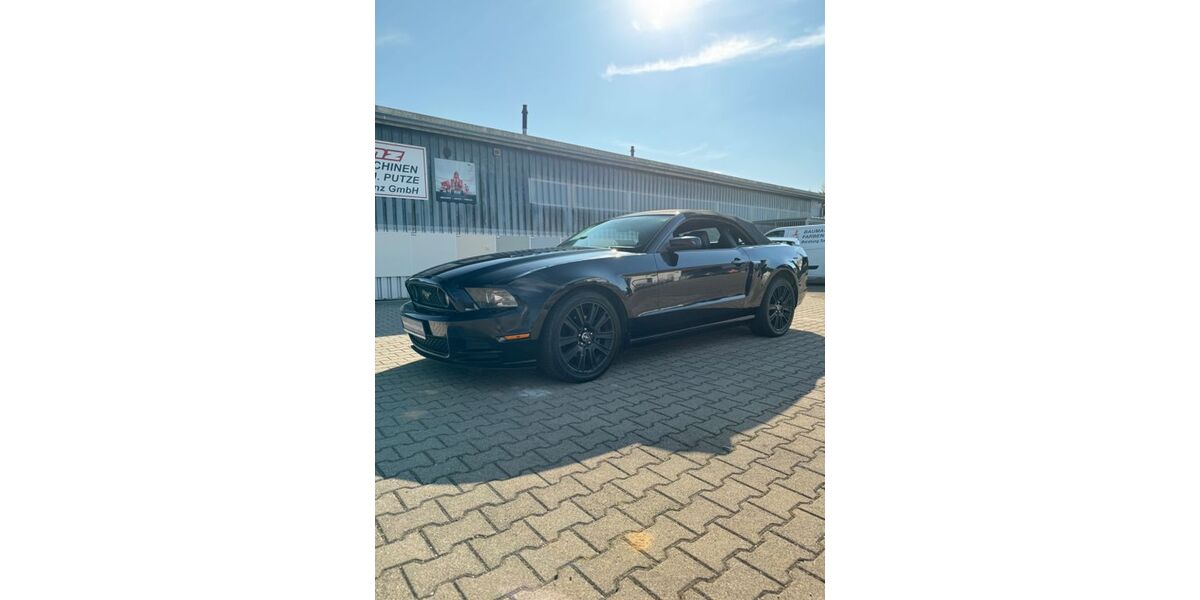 Ford Mustang 96.800 km 18.990 € Oedheim 74229