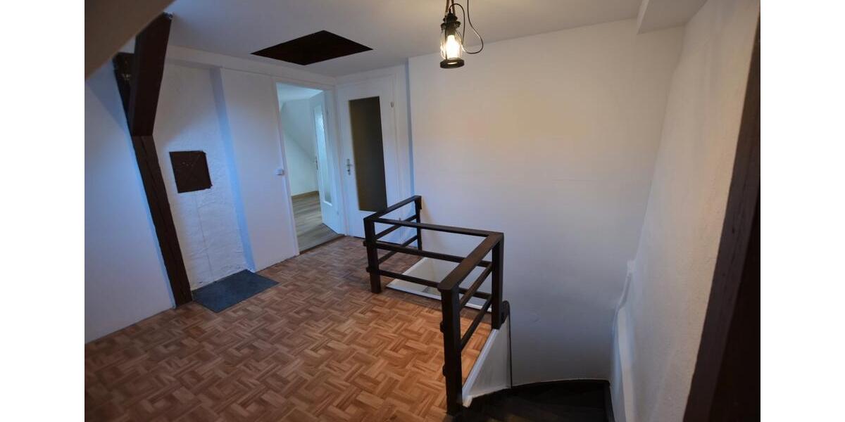 Doppelhaushälfte Bad Mergentheim - 5 Zimmer, 140 m&sup2;, 1.350&euro; | Angebot:26089088