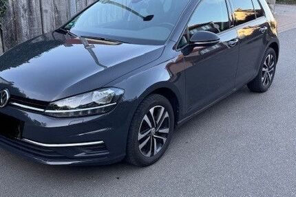 VW Golf 101.000 km 14.800 € Gärtringen 71116