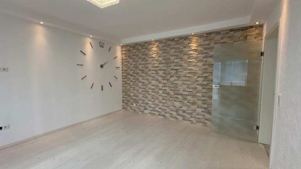 Etagenwohnung Kassel Niederzwehren - 3.5 Zimmer, 74 m&sup2;, 189.000&euro; | Angebot:27133067