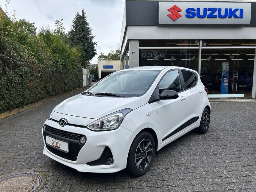 i10