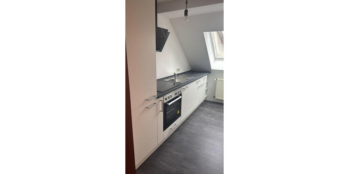 Dachgeschoßwohnung Bottrop - 3 Zimmer, 55 m&sup2;, 560&euro; | Angebot:25146670