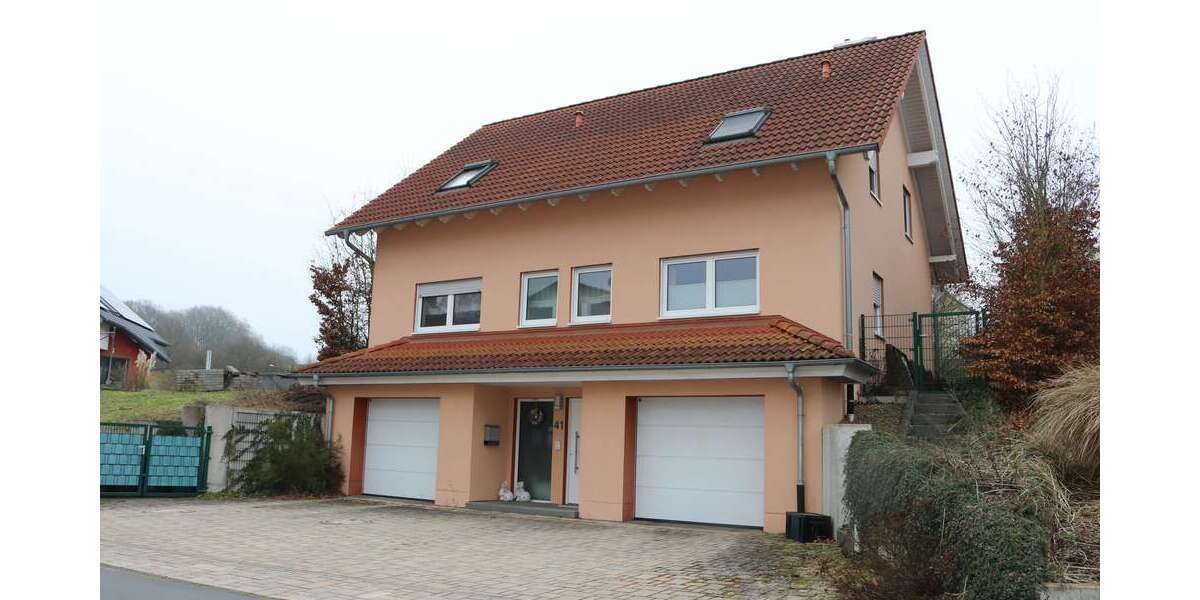 Einfamilienhaus Staufenberg - 5.5 Zimmer, 136 m&sup2;, 549.000&euro; | Angebot:25455819