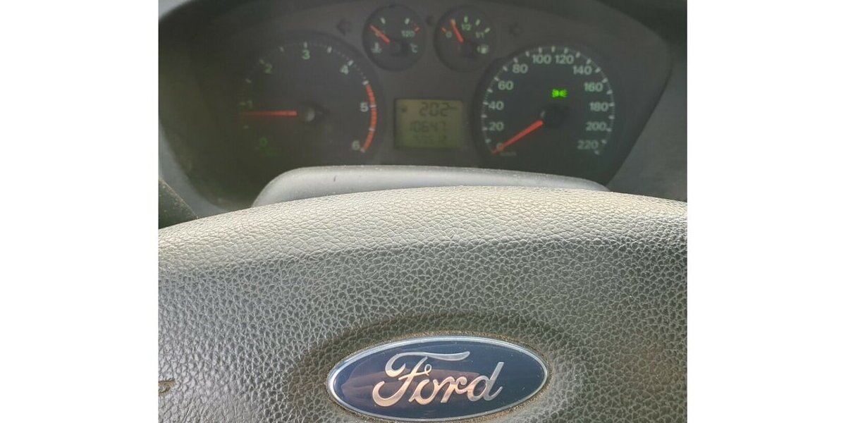 Ford Transit TDCI FT 300 HOCH 1 HAND NAVI AHK 155.000 km 2.200 &euro; Hannover 30179