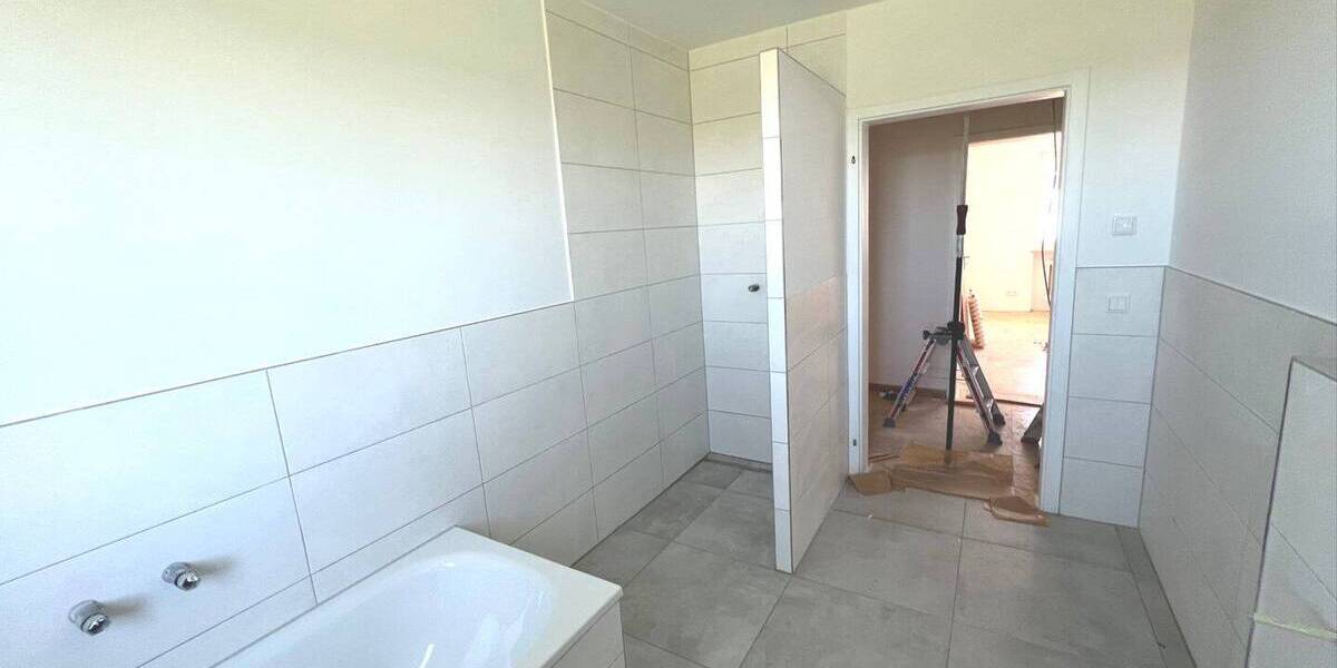 Etagenwohnung Oberpframmern - 4 Zimmer, 125 m&sup2;, 1.550&euro; | Angebot:26874886