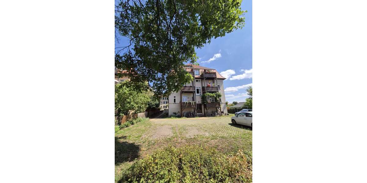 Etagenwohnung Dresden Pieschen - 3 Zimmer, 97 m&sup2;, 880&euro; | Angebot:27127034