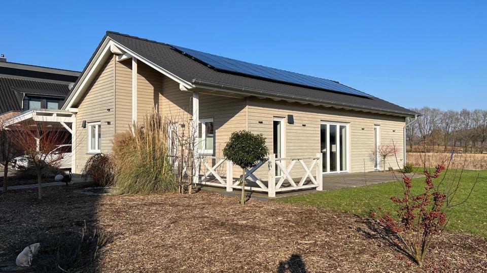 [Anfragestop]Modernes, freistehendes, ebenerdiges Einfamilienhaus 3 zimmer