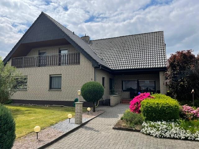 Einfamilienhaus Lathen - 8 Zimmer, 236 m&sup2;, 425.000&euro; | Angebot:26913521