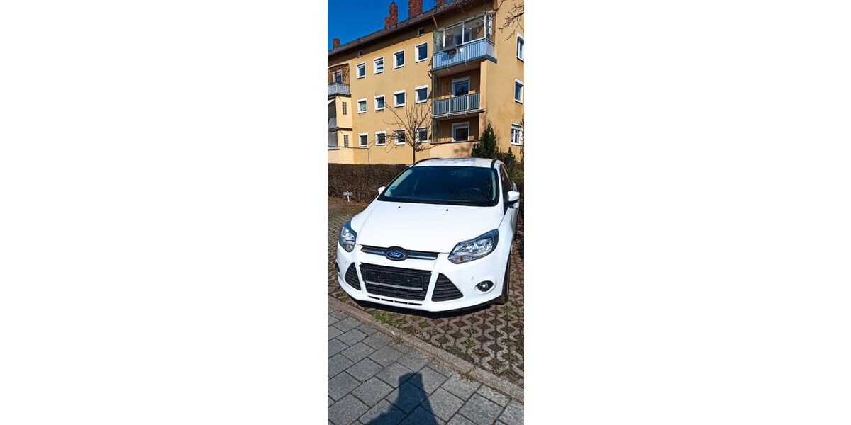 Ford Focus 174.000 km 3.800 &euro; Amberg 92224