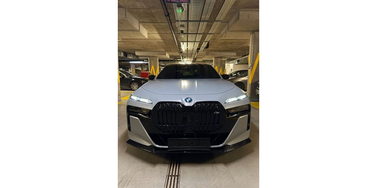 BMW 760 47.000 km 149.000 &euro; Kraków 31-15