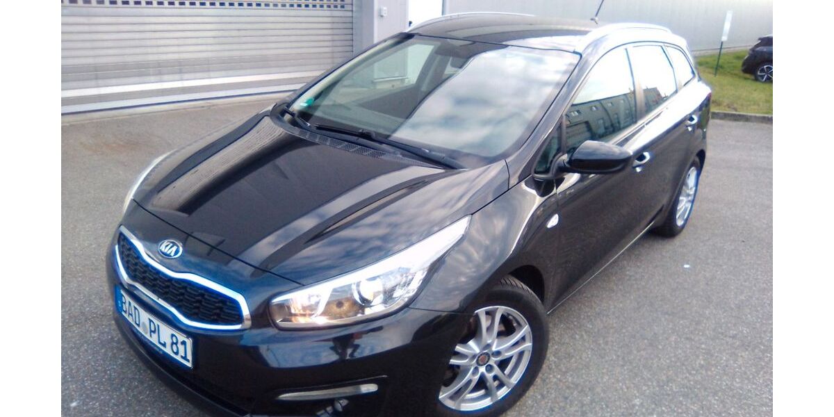 Kia ceed Sportswagon 132.552 km 5.999 &euro; Baden Baden 76530
