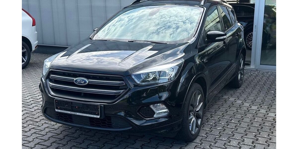 Ford Kuga 86.000 km 12.900 &euro; Marburg 35043