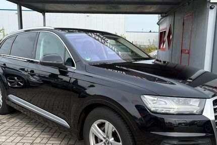 Audi Q7 201.703 km 24.999 &euro; Enger 32130