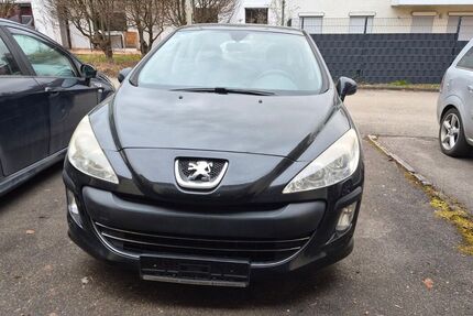 Peugeot 308 168.500 km 2.499 &euro; Backnang 71522