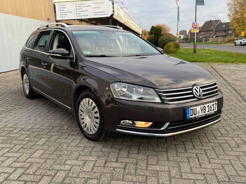 VW Passat 352.000 km 4.900 € Voerde 46562