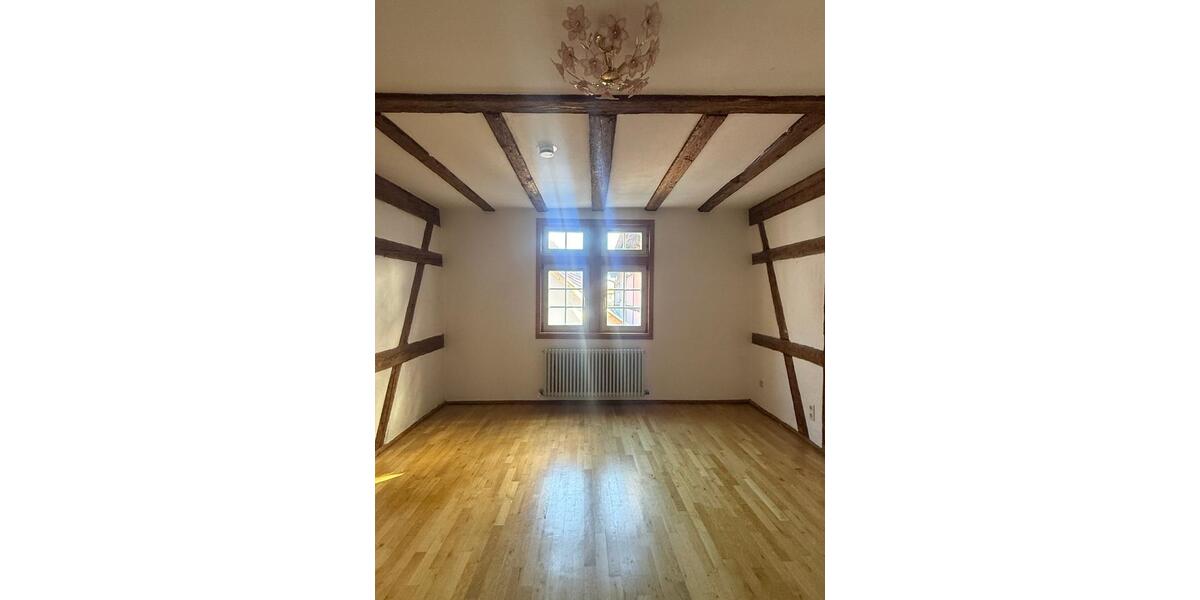 Etagenwohnung Markgröningen - 3 Zimmer, 105 m&sup2;, 1.150&euro; | Angebot:26004487