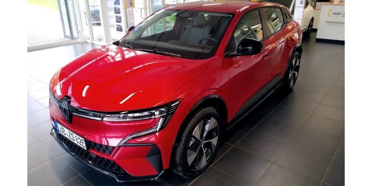 Renault Megane E-TECH 14.900 km 27.990 &euro; Löbau 02708