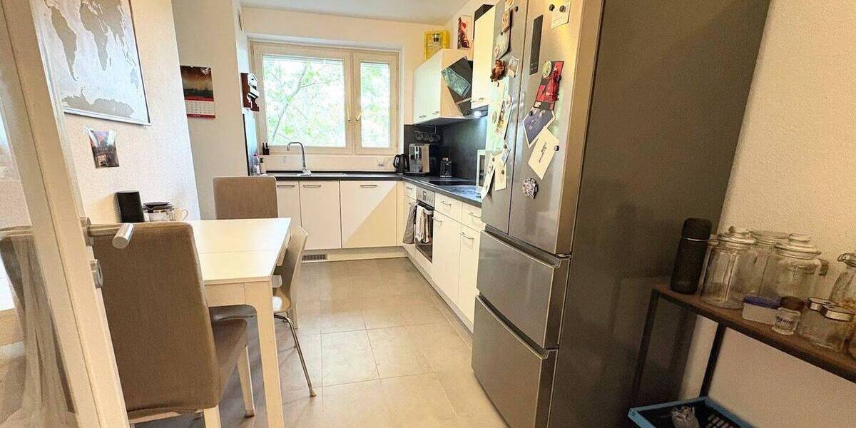 Etagenwohnung Köln Bayenthal - 4 Zimmer, 114 m&sup2;, 1.650&euro; | Angebot:26804289