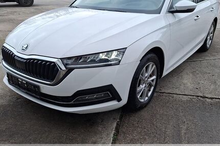 Skoda Octavia 50.360 km 22.999 &euro; Dresden 01157