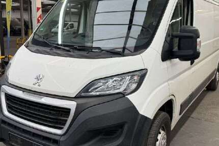 Peugeot Boxer 43.655 km 20.900 &euro; Langen 63225